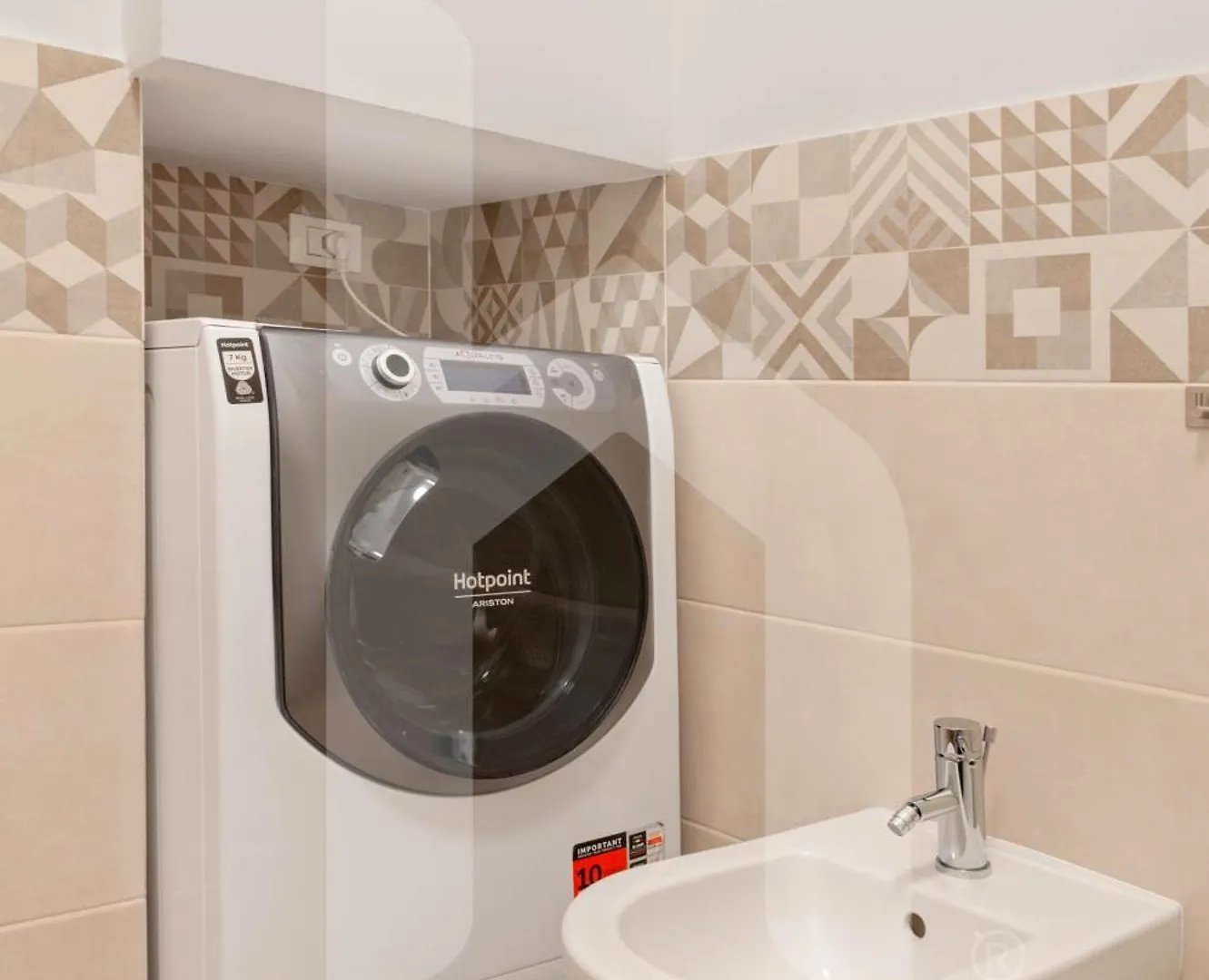 Appartement Homiday- New Apt- Free Parking- Aeroporto - Ospedale Pisa