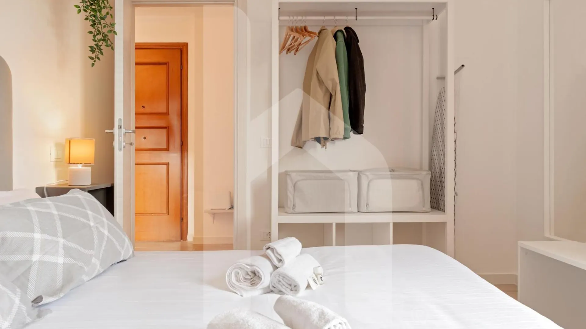 Homiday- New Apt- Free Parking- Aeroporto - Ospedale Pisa